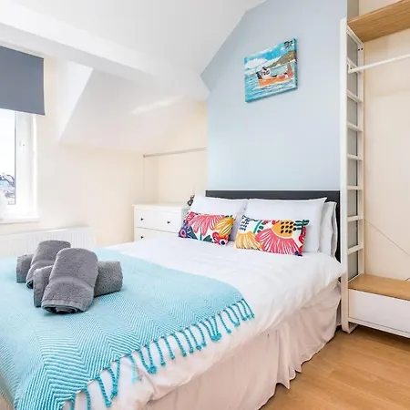 Seabreeze Retreat - Location Free Parking Quiet Area Whitby