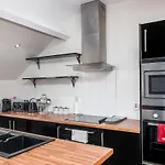 Seabreeze Retreat - Location Free Parking Quiet Area *